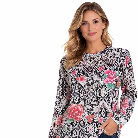 Johnny Was Tops - Johnny Was Cream and Black Patterned PJ TOP Size XL